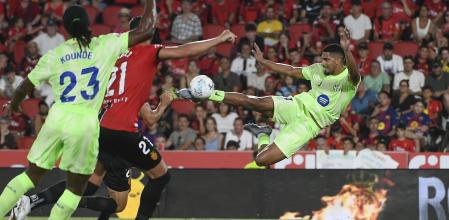 略卡, 好的季前备, 之后不得不