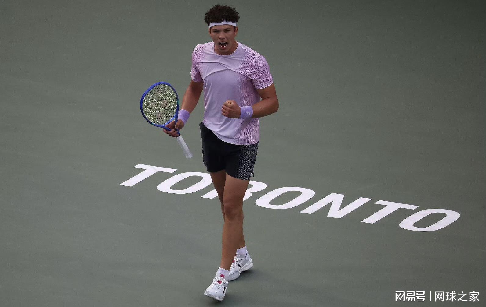 个美国网球 个美国网球