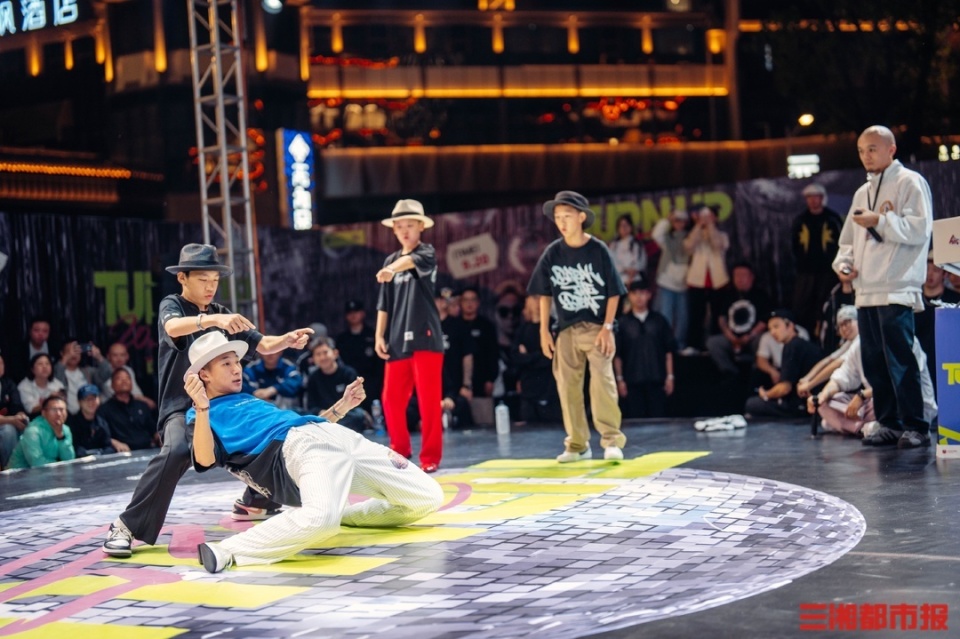 西宁, CctPS, 首次在长沙