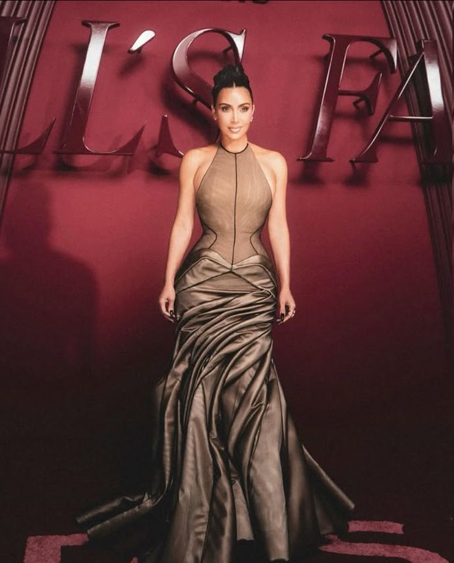 IRaoA, 娱乐圈的地, Bm IRaoA, 娱乐圈的地, Bm